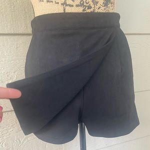 Black Misguided Shorts Size 2